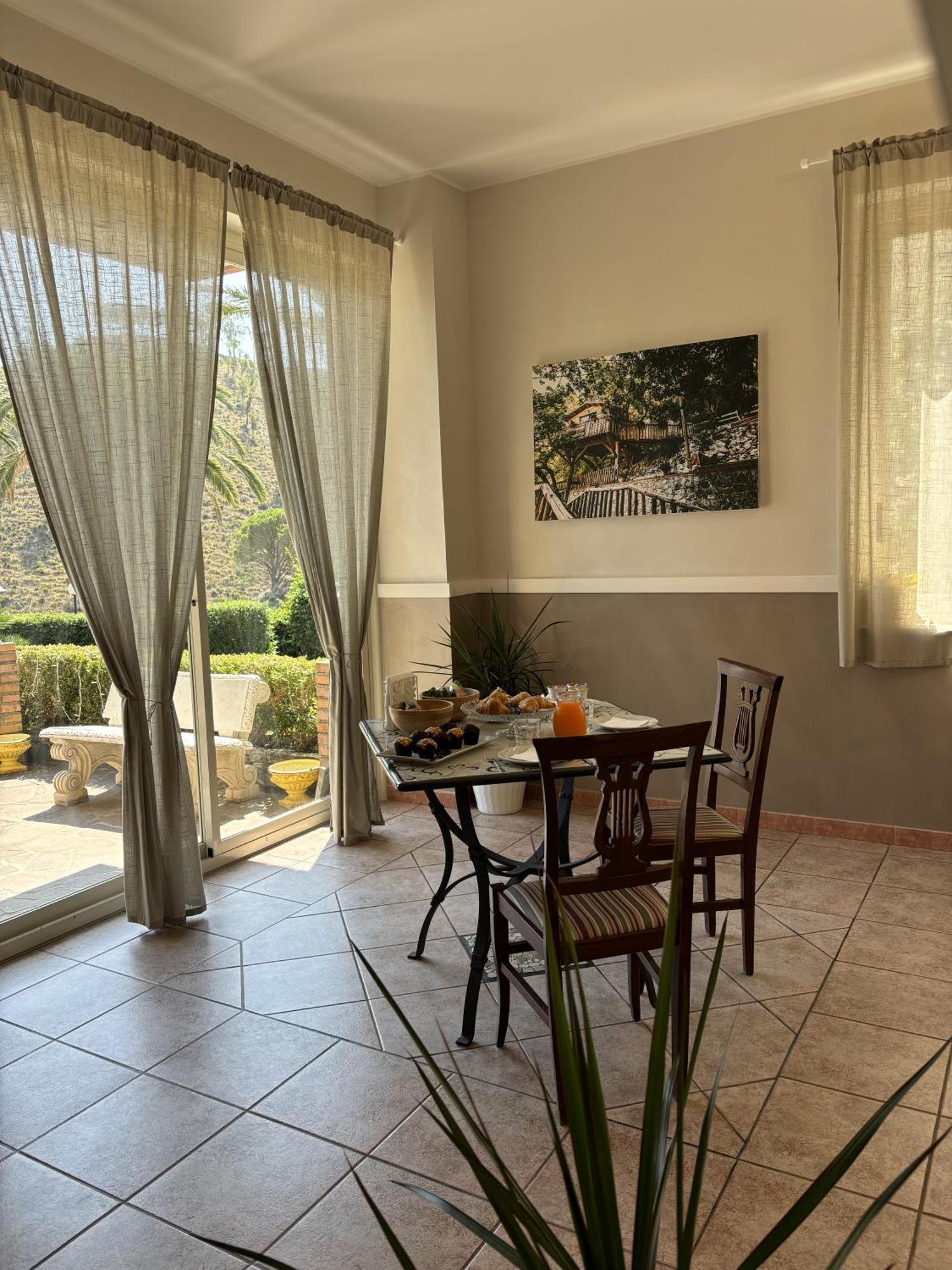 מסינה B&B Villa Alba מראה חיצוני תמונה
